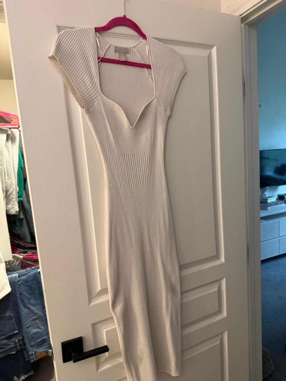 H&M Cream Ribbed Sweetheart Neck Midi Dress